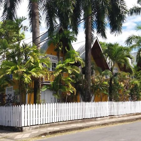 Yellow Houses Bocas ボカス・タウン エクステリア 写真