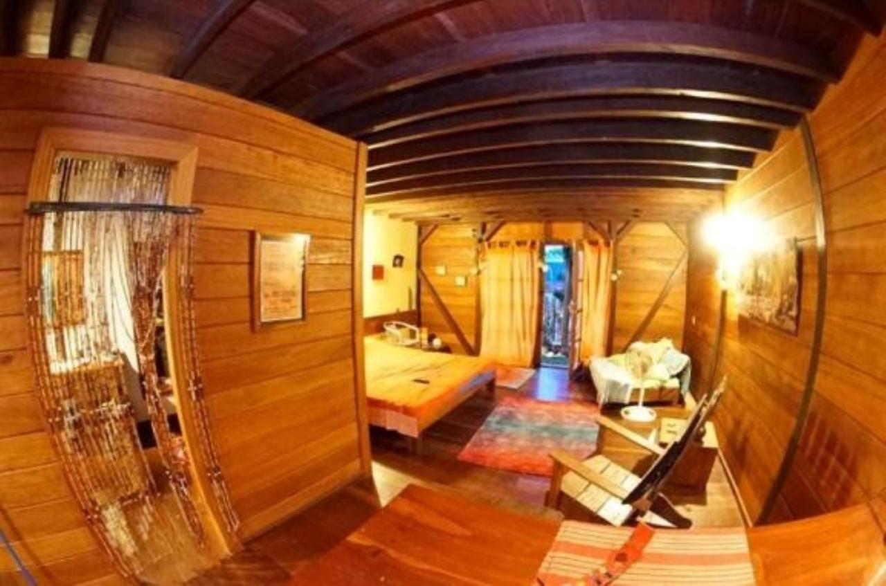 Yellow Houses Bocas ボカス・タウン エクステリア 写真